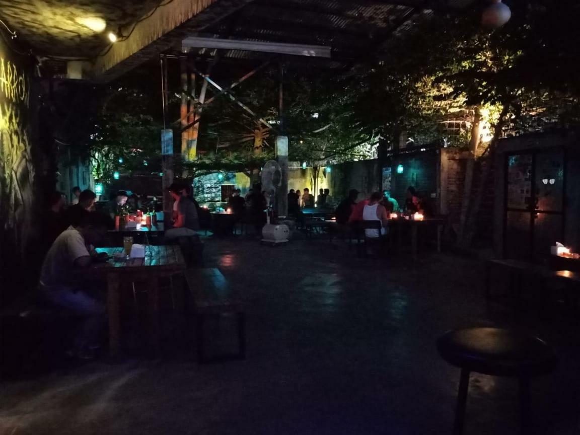 Bat & Arrow Hotel Padang  Eksteriør billede